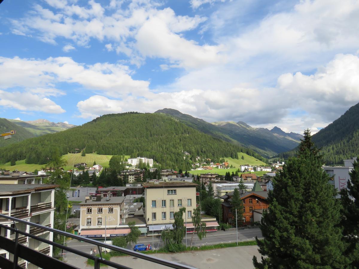 Hotel Derby Davos Exterior photo